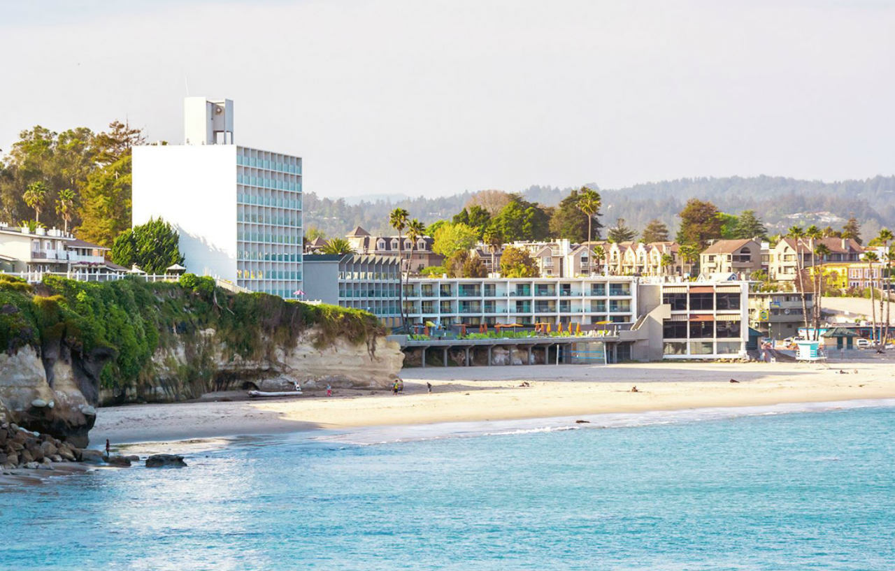 Dream Hotel Santa Cruz