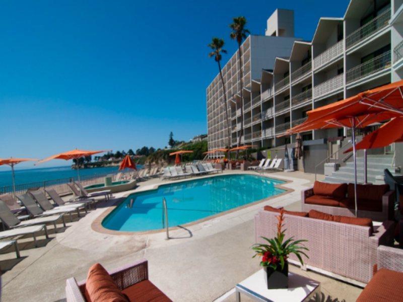 Dream Santa Cruz