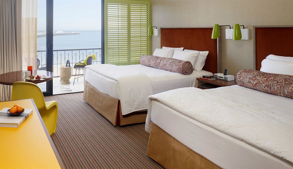 Dream Hotel
